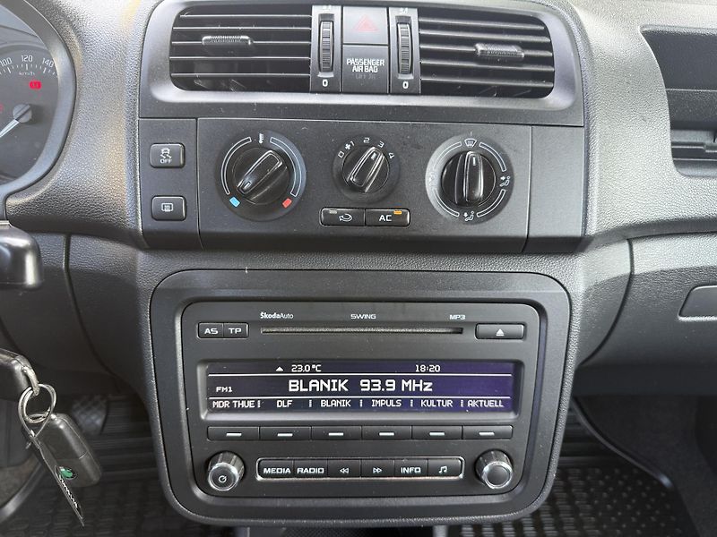 Škoda Fabia 1,6TDI Klimatizace - fotka 16 z 18