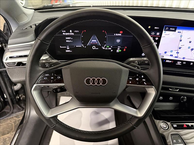 Audi A5 TDI 150kW MHEV Quattro Sport - fotka 16 z 42
