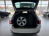 Škoda Superb 2,0   TDI 110kW,SERVISKA,ČR - náhled 26