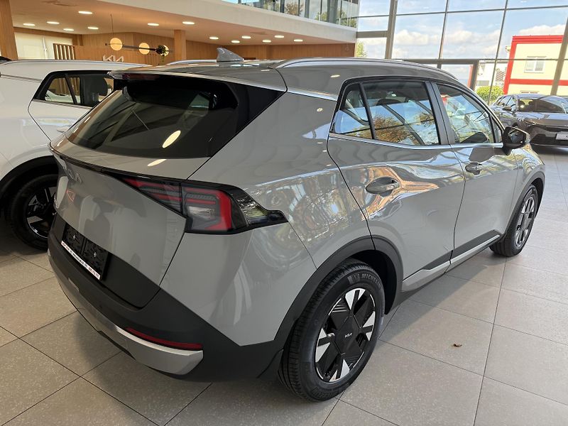 Kia Sportage 1.6 T-GDi Exclusive 4x2 - fotka 5 z 8