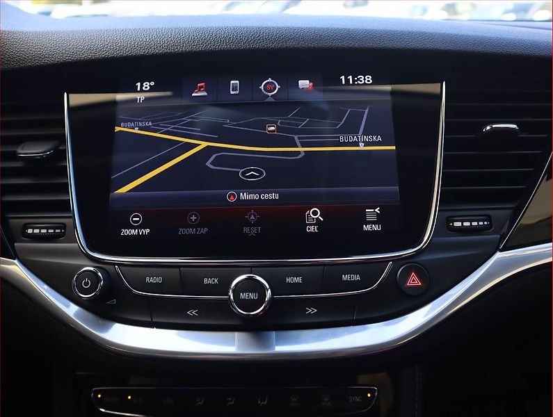 Opel Astra (2015) 1.4 T, Serv.kniha, Navi - fotka 13 z 20