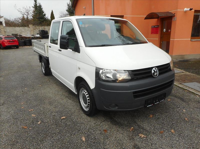 Volkswagen Transporter 2,0 TDi 4Motion - fotka 3 z 25