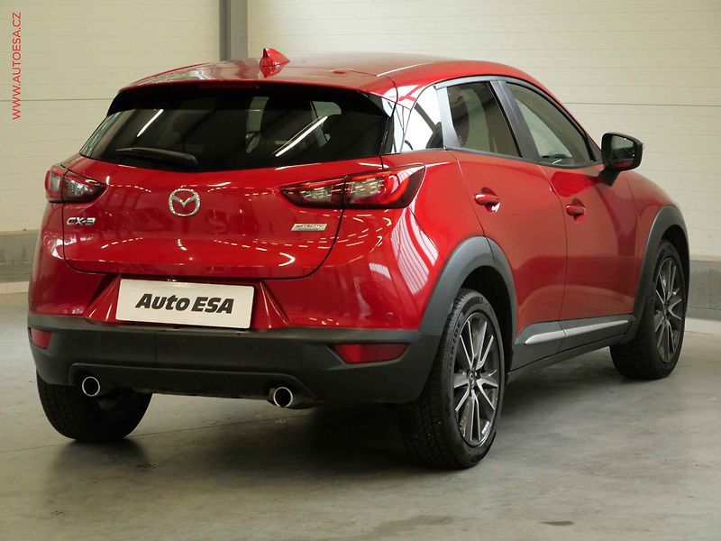 Mazda CX-3 (2016) 1.5 D, LED, headUP, kůže - fotka 4 z 22