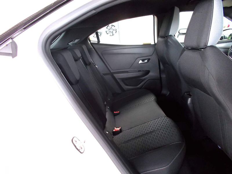 Opel Mokka (2026) Edition 1.2 TURBO (100 kW/136 - fotka 14 z 27