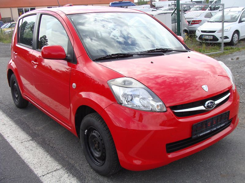 Subaru Justy 1.0i - fotka 8 z 25