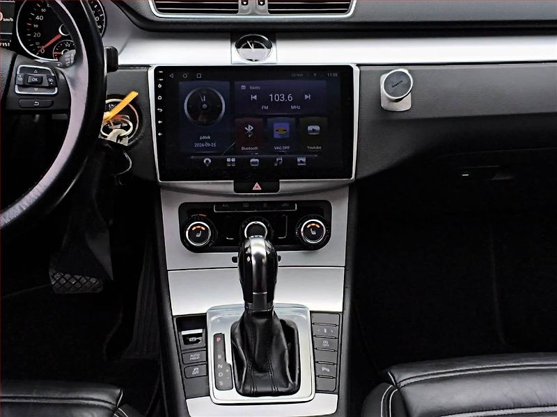 Volkswagen CC (2012) 2.0 TDI, Automat, Navi - fotka 12 z 18
