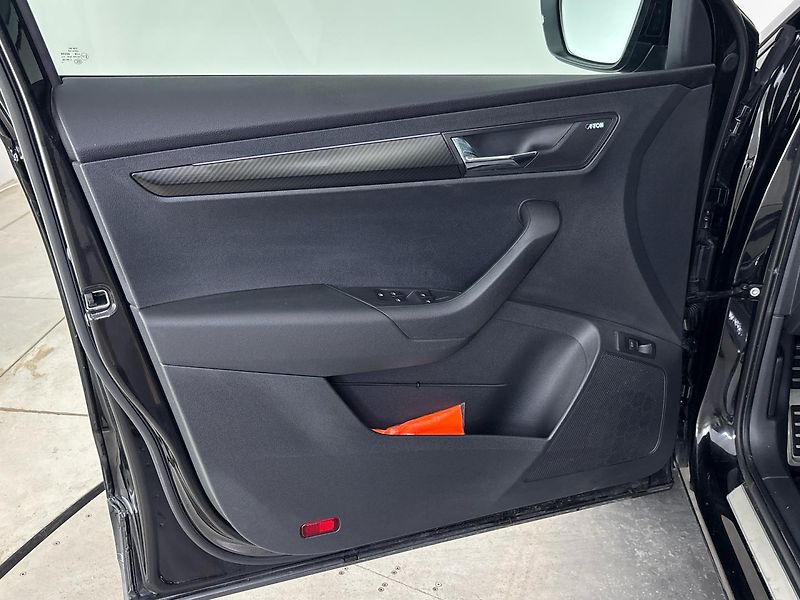 Škoda Karoq Sportline - fotka 13 z 30