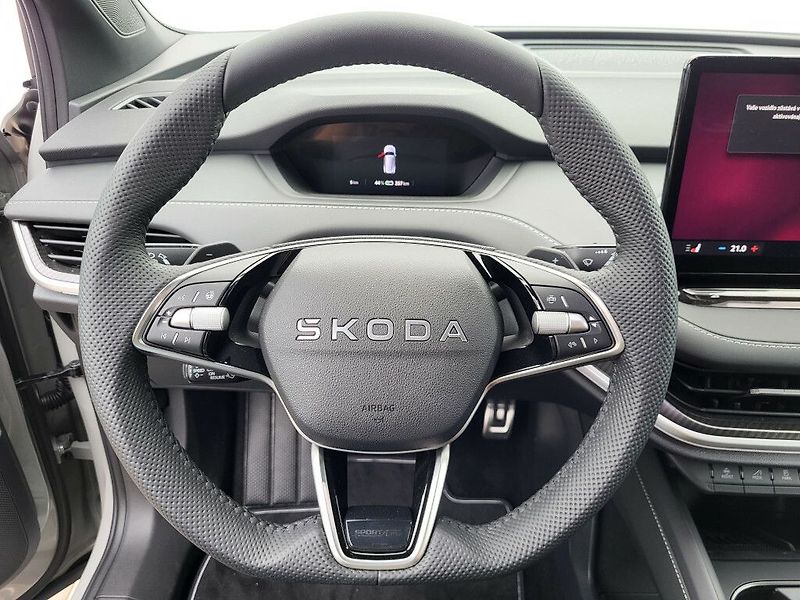 Škoda Elroq Sportline 85 82kWh 210kW - fotka 13 z 35