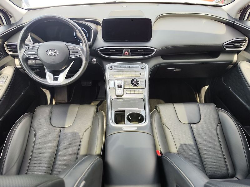Hyundai Santa Fe 2.2 CRDi/142kW STL PRM PANO - fotka 17 z 41