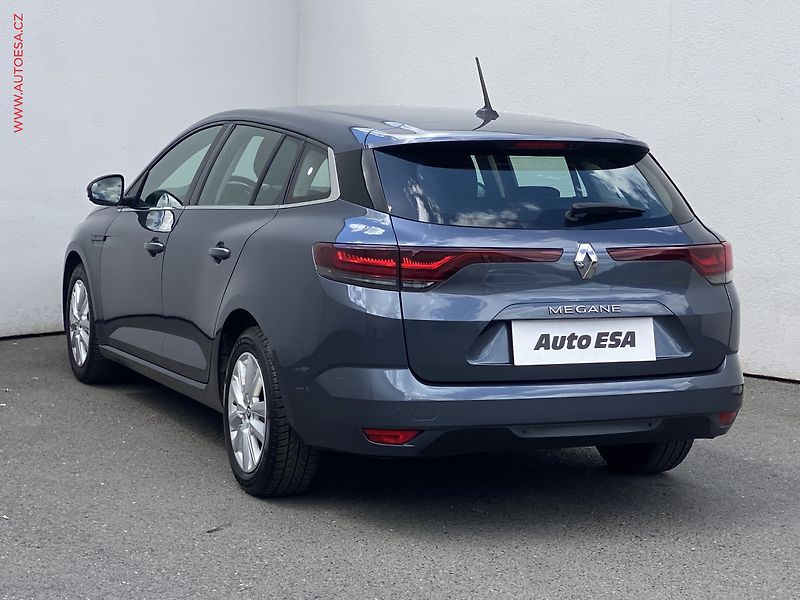 Renault Mégane (2023) 1.3 TCe, Equilibre, LED - fotka 6 z 16