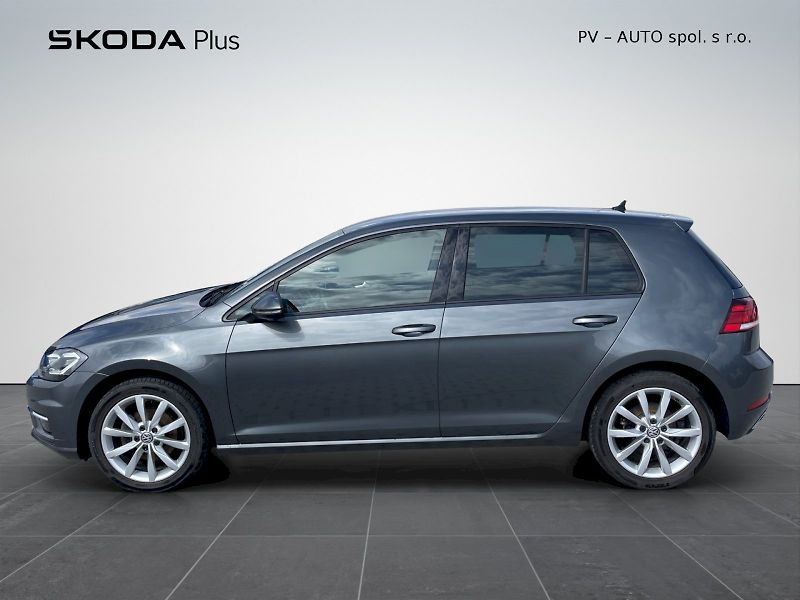 Volkswagen Golf (2018) 1.4 TSI 92 kW Maraton Edition - fotka 3 z 35