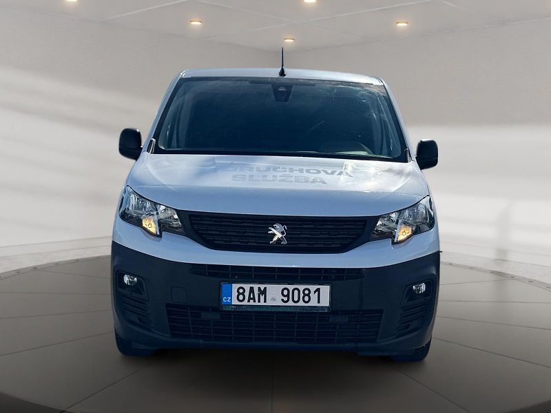 Peugeot Partner (2021) L1 1.5BHDI 75kW TAŽNÉ CZ DPH - fotka 2 z 11
