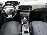 Peugeot 308 (2018) 1.5 HDi, Navi, AC - náhled 8