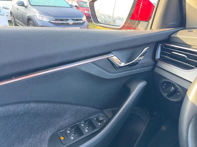 Škoda Kamiq (2022) STYLE 1.5TSI 110kW TAŽ CZ DPH - fotka 11 z 11