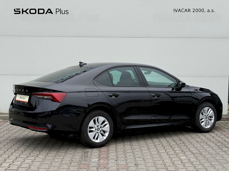 Škoda Octavia (2024) 1.5 TSI 85 kW Selection - fotka 2 z 20