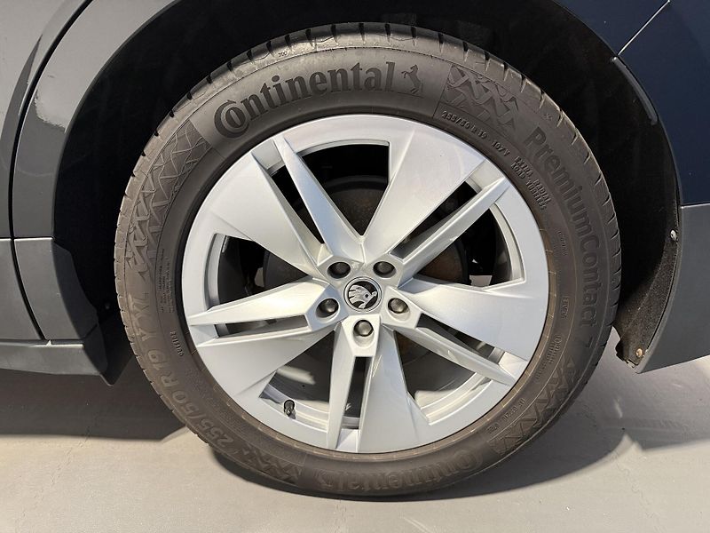 Škoda Enyaq 82 kWh Loft - fotka 13 z 13