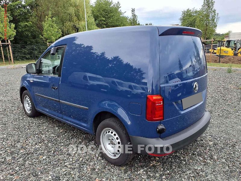 Volkswagen Caddy (2020) 1.4TGi CNG SORTIMO, AC, navi - fotka 5 z 12