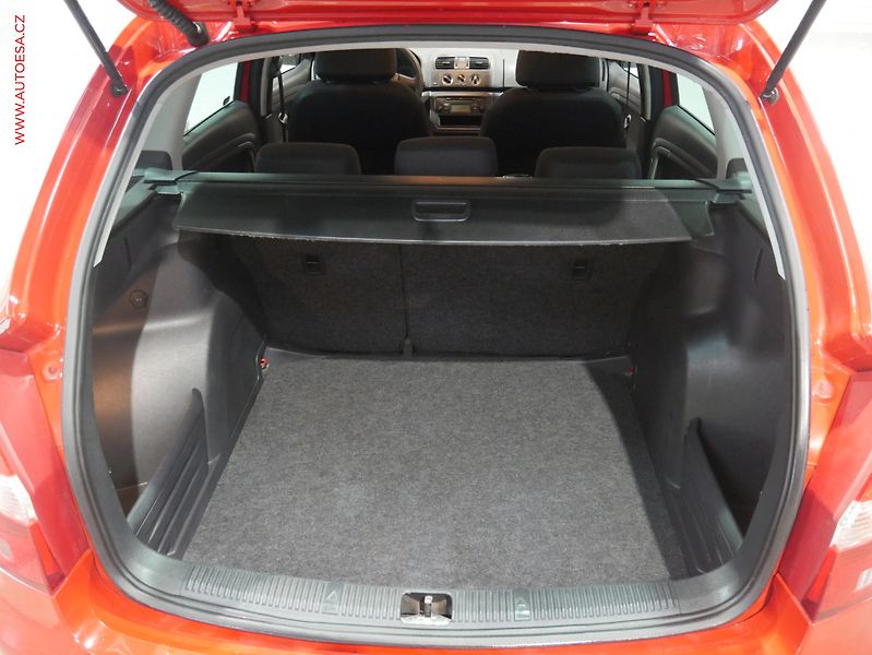 Škoda Fabia (2012) 1.2TSi, ČR, Ambition - fotka 7 z 16