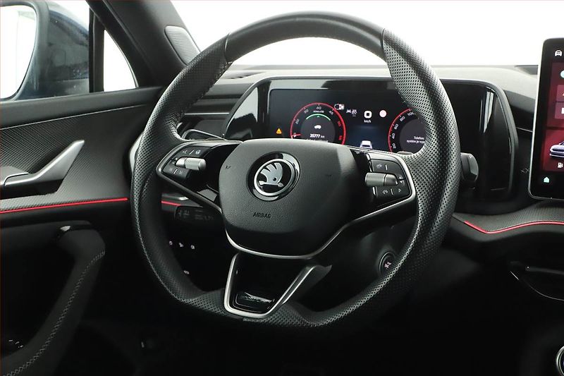 Škoda Kodiaq (2024) 2.0 TDI, SPORTLINE, KEYLESS - fotka 8 z 22
