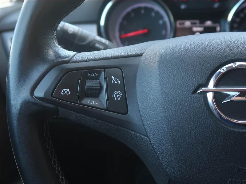 Opel Astra (2017) 1.4 T, Serv.kniha, Tempomat - fotka 15 z 16