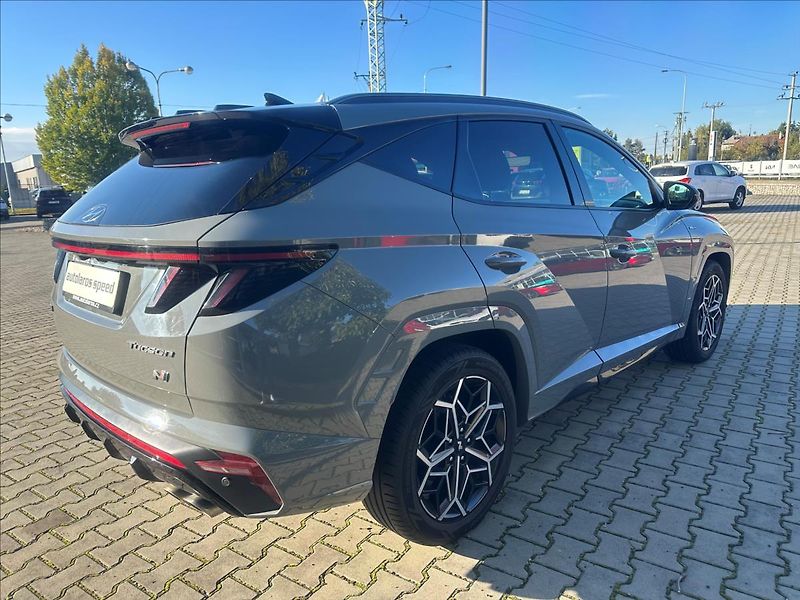 Hyundai Tucson 1,6 T-GDI HP 4WD DCT N LINE ST - fotka 7 z 34