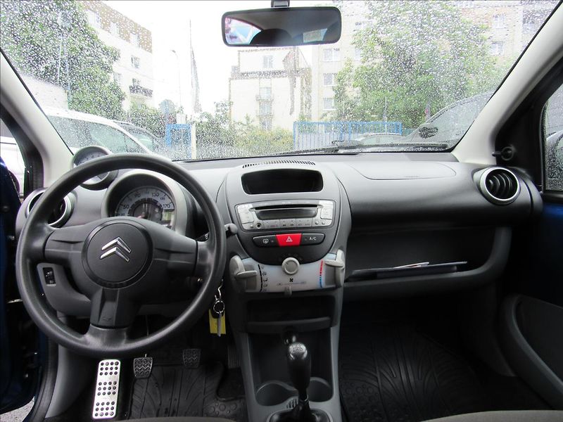 Citroën C1 1,0 i 50 KW Klima - fotka 11 z 25