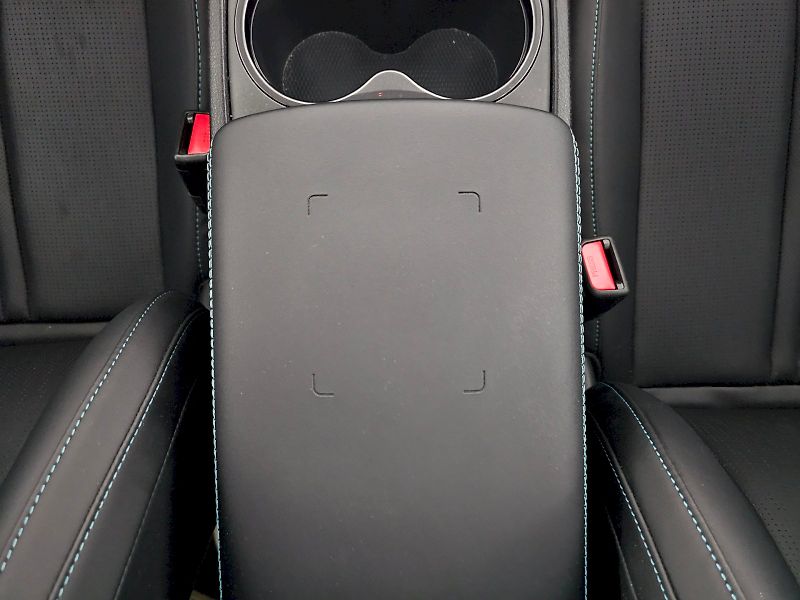 BYD Seal 5 DM-i (2025) 1.5 PHEV 212k DESIGN - fotka 29 z 34