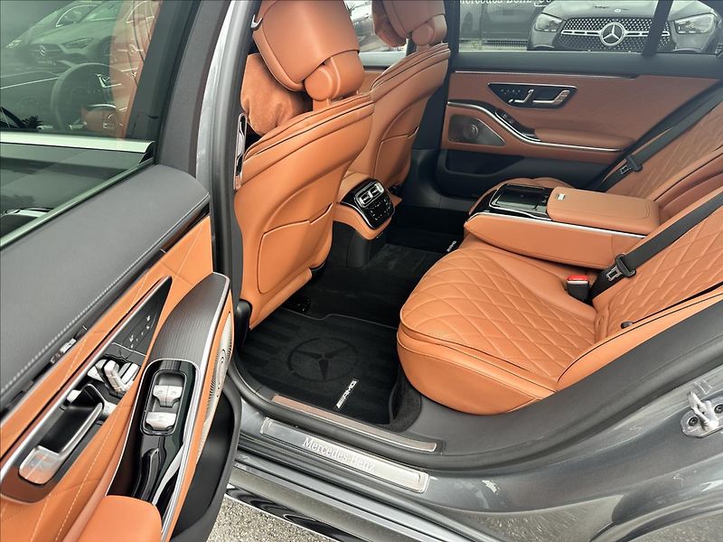 Mercedes-Benz Třídy S S 350d 4MATIC L AMG linie - fotka 11 z 14