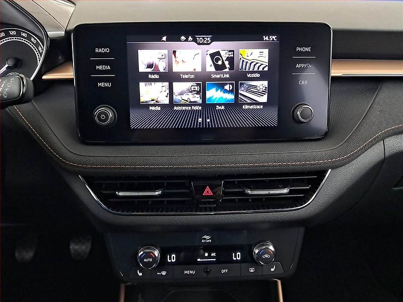 Škoda Fabia (2021) Style Plus 1.0 TSI, ČR,1.maj - fotka 12 z 17