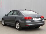 Volkswagen Jetta (2011) 1.6 TDi, ČR, AC, tempo, park - náhled 6