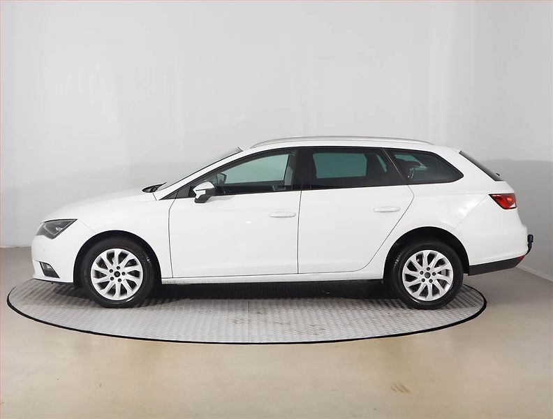 Seat Leon (2016) 1.6 TDI, Automat, Serv.kniha - fotka 3 z 18