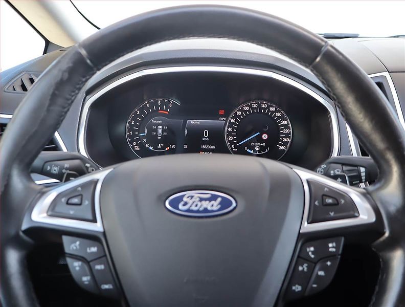 Ford S-MAX (2017) 2.0 TDCi, 4X4, Automat, Navi - fotka 19 z 19