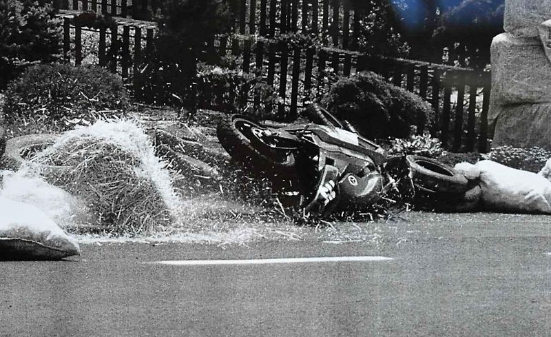 Tovární Jawa 350 pro seriál závodů Mistrovství světa z konce šedesátých lete - zřejmě technicky nejdokonalejší motocykl té doby