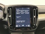 Volvo XC40 2.0  B4 Momentum Pro - náhled 26