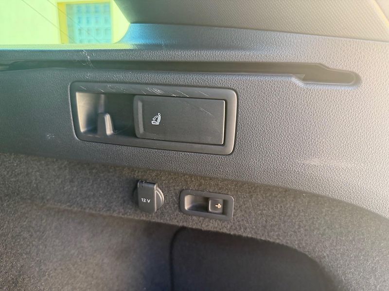 Volkswagen Passat Variant (2016) - fotka 23 z 29
