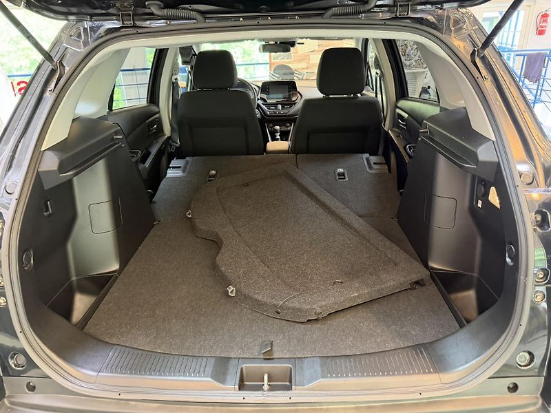 Suzuki S-Cross 1,4 Boosterjet 4x4 Hybrid - fotka 12 z 18