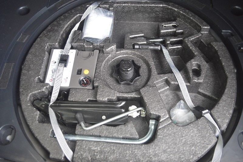 Volkswagen Touran - fotka 13 z 21