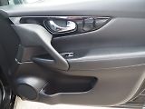 Nissan Qashqai (2019) 1.3 DIG-T 103 kW, 1. Maj ČR - náhled 17