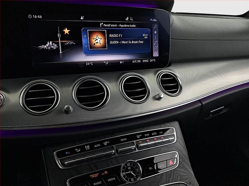 Mercedes-Benz Třídy E (2019) E 400 d - fotka 12 z 18
