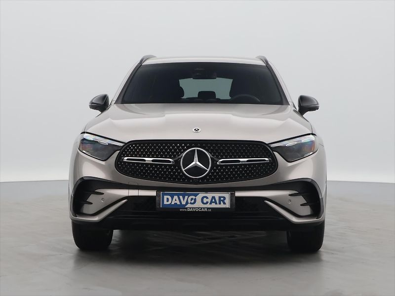 Mercedes-Benz GLC 2,0 300 4Matic AMG CZ 1Maj - fotka 2 z 41