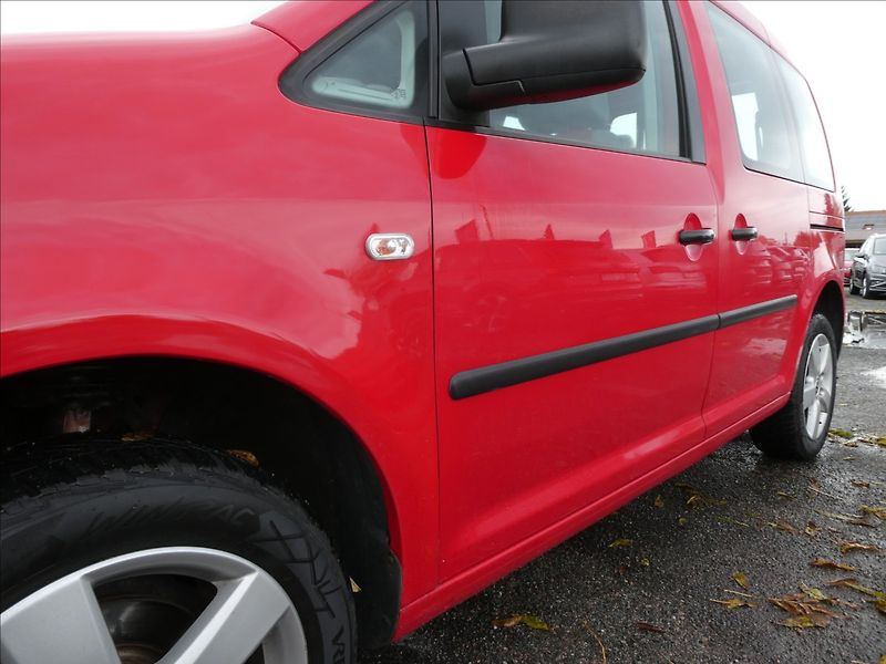 Volkswagen Caddy 1,4 i 59kW závěs, LIFE - fotka 12 z 35