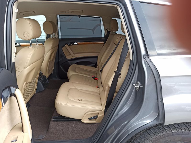 Audi Q7 3.0 TDi QUATTRO ČR SERVIS AUDI - fotka 11 z 44