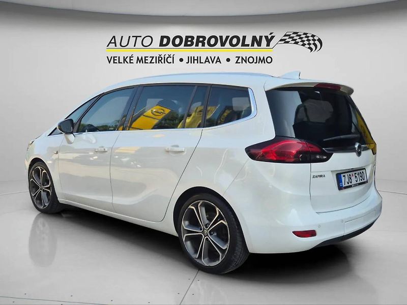Opel Zafira INNOVATION 2.0 CDTI (125KW/170 - fotka 5 z 47