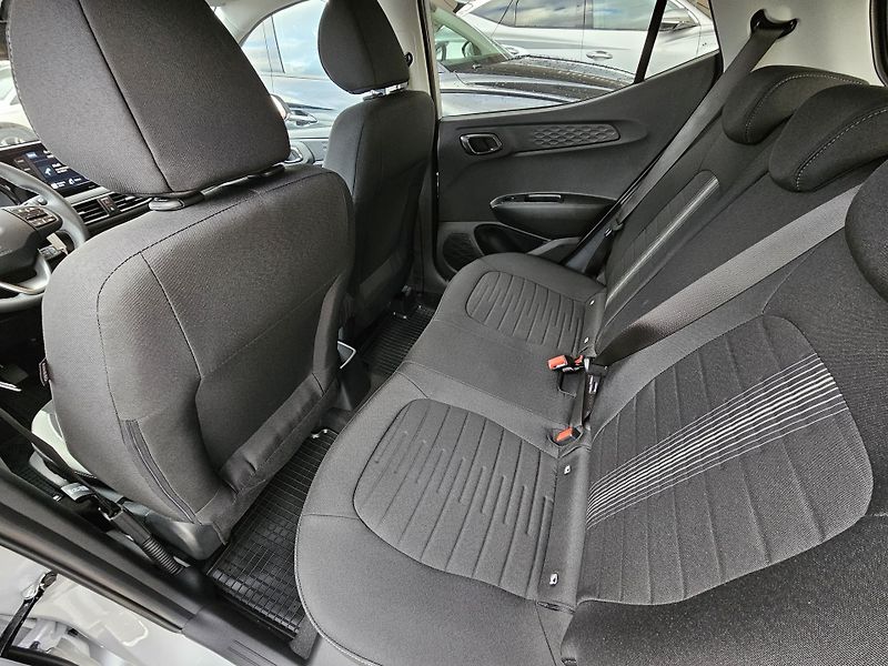 Hyundai i10 (2026) 1.0i SMART  - fotka 9 z 14