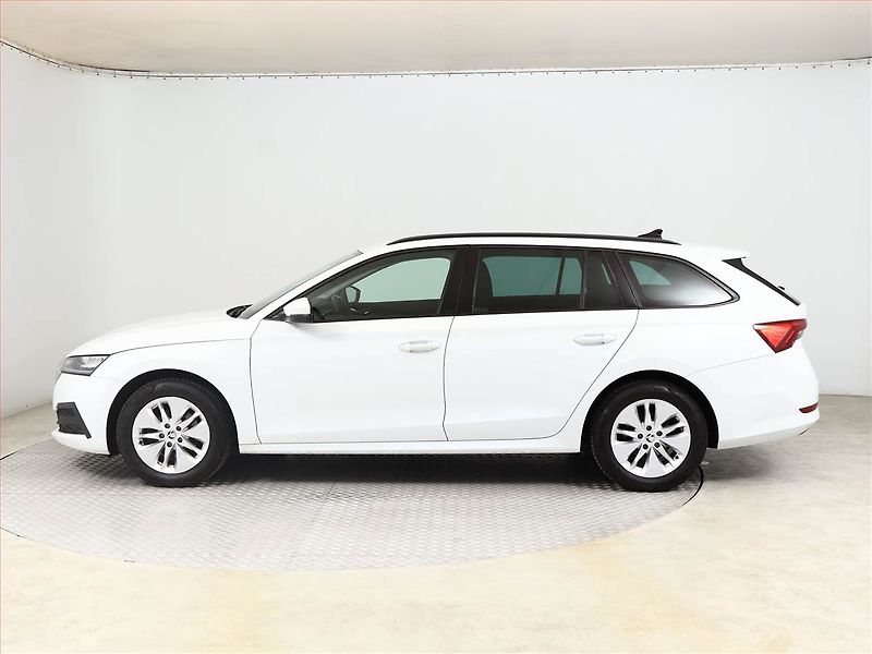 Škoda Octavia (2020) Ambition 2.0 TDI, Tempomat - fotka 3 z 16