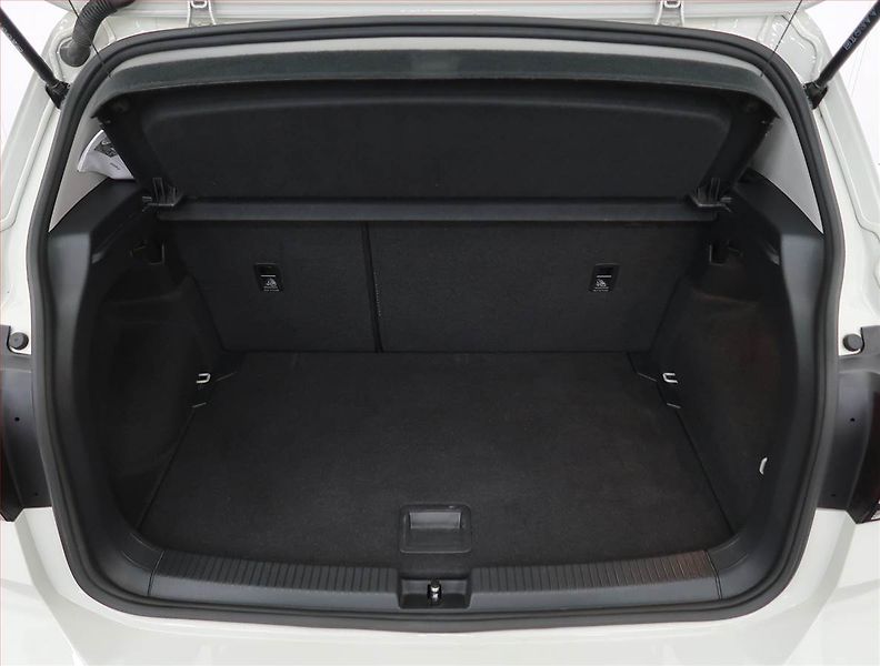 Volkswagen T-Cross (2021) Life 1.0 TSI, Serv.kniha - fotka 13 z 19