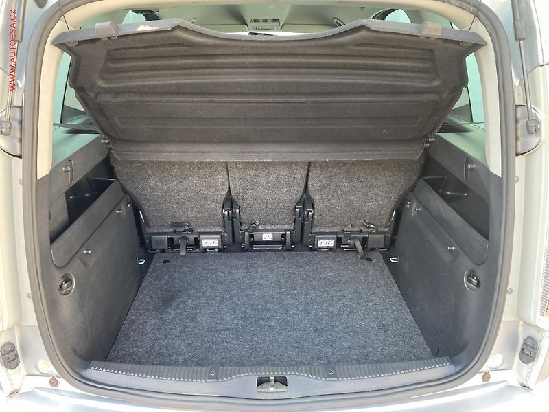 Škoda Roomster (2011) 1.2TSi, ČR, Style - fotka 7 z 18