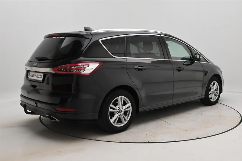 Ford S-MAX 2,0 EcoBlue 140 kW AT8 Titaniu - fotka 5 z 30