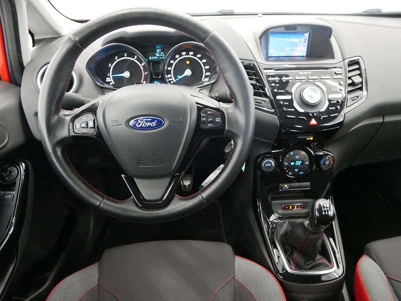 Ford Fiesta - fotka 21 z 22