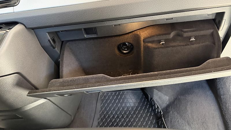Volkswagen Multivan (2018) Highline - fotka 27 z 33